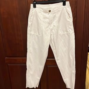 Aerie white cropped pants